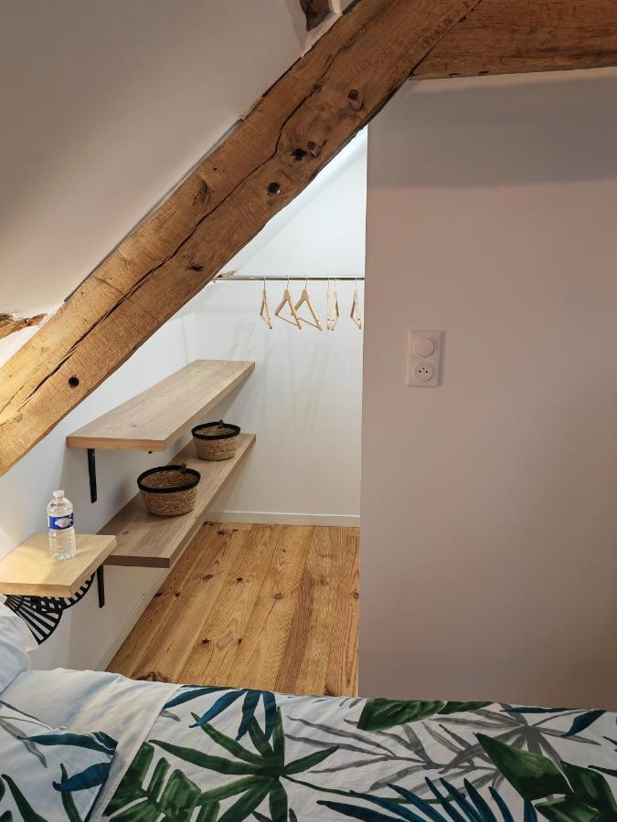A La Memoire De Merlin & Spa Saint-Malon-sur-Mel Eksteriør bilde