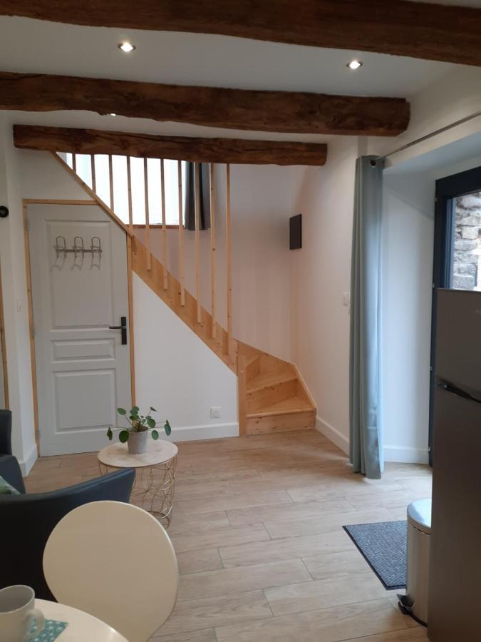 A La Memoire De Merlin & Spa Saint-Malon-sur-Mel Eksteriør bilde